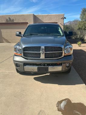 2006 Dodge Ram 2500 Laramie Mega Cab