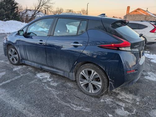 2020 Nissan Leaf SV PLUS
