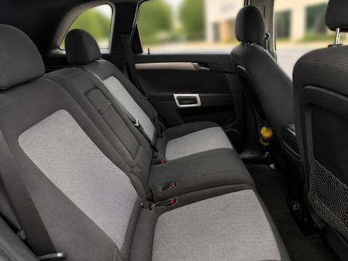 Black 2012 Chevrolet Captiva Sport 2LS