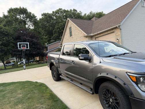 Gray 2018 Nissan Titan SL