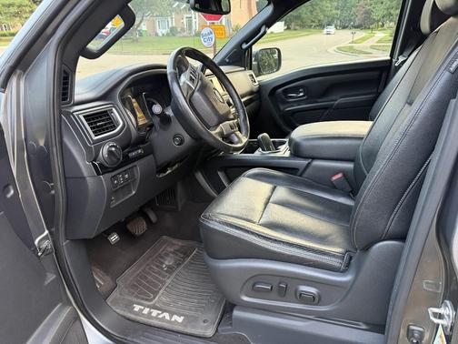 Gray 2018 Nissan Titan SL