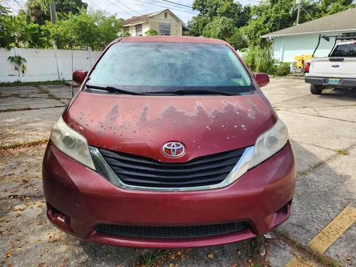 Red 2012 Toyota Sienna LE