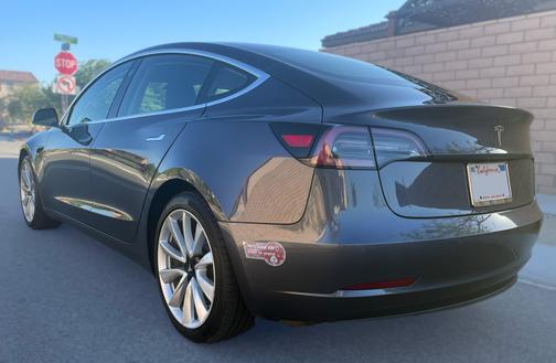 2018 Tesla Model 3 Mid Range