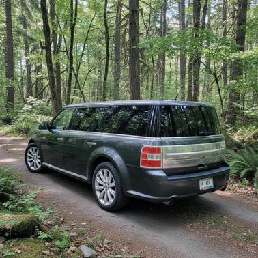 Gray 2017 Ford Flex Limited w/EcoBoost