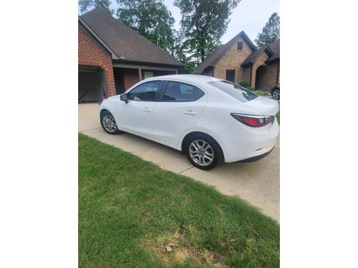 2016 Scion iA Base