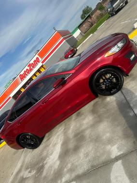 Red 2019 Ford Fusion SE