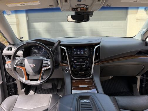 Black 2019 Cadillac Escalade ESV Premium Luxury