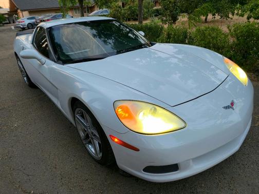 White 2008 Chevrolet Corvette Base