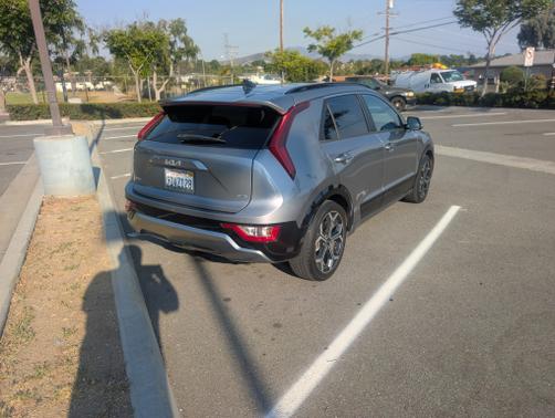 2023 Kia Niro EX Touring