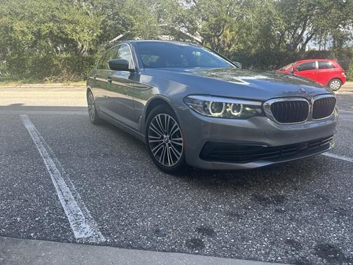 2019 BMW 530 i xDrive