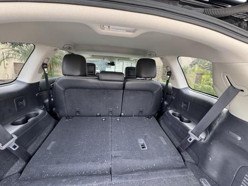 Black 2017 INFINITI QX60 Base