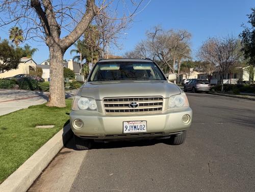 2003 Toyota Highlander Base