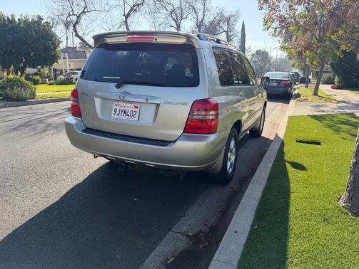 2003 Toyota Highlander Base