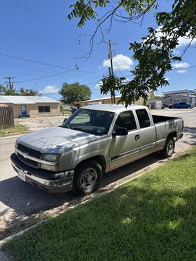 2004 Chevrolet Silverado 1500 Extended Cab