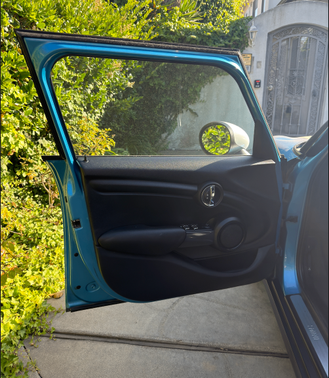 Blue 2016 MINI Hardtop Cooper