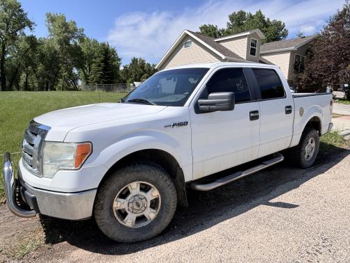 2010 Ford F-150 XLT SuperCrew