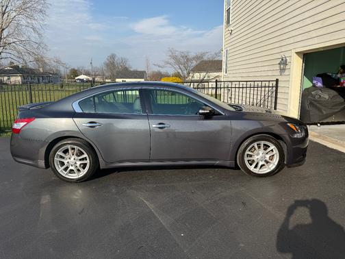 2011 Nissan Maxima SV