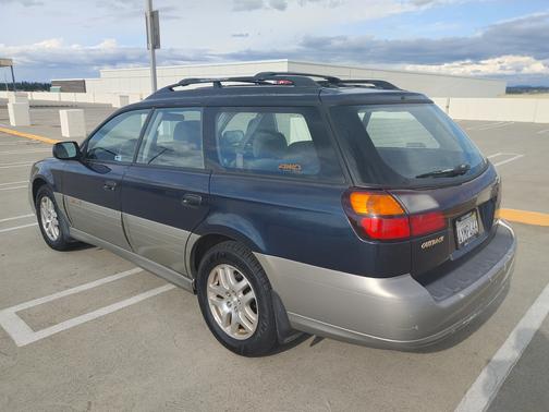 Blue 2002 Subaru Outback Base