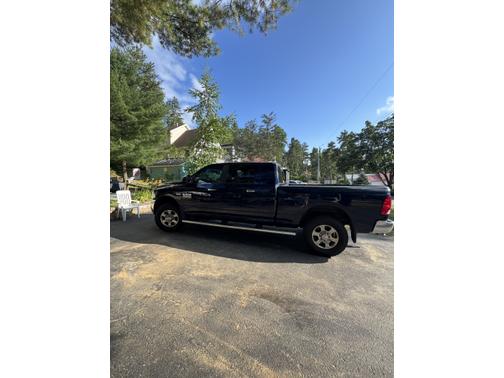 2017 RAM 3500 SLT