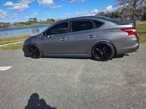2017 Nissan Sentra SR Turbo