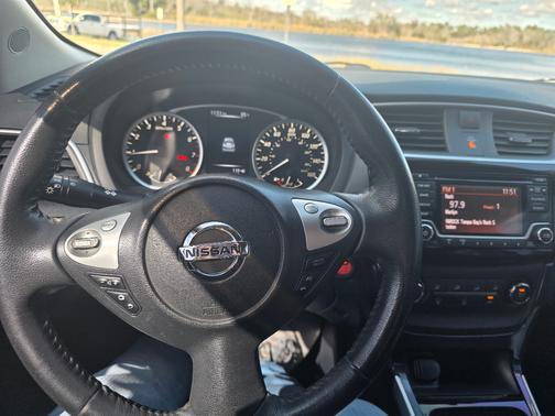 2017 Nissan Sentra SR Turbo