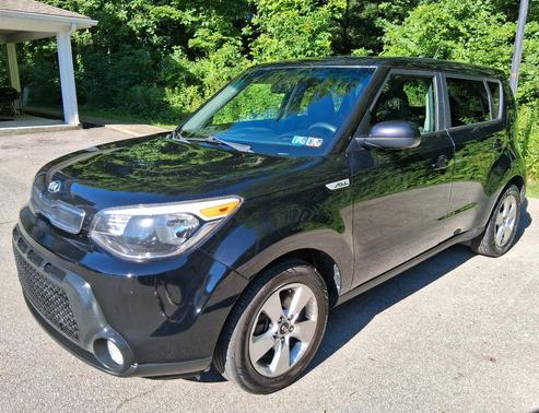 Black 2018 Kia Soul Base