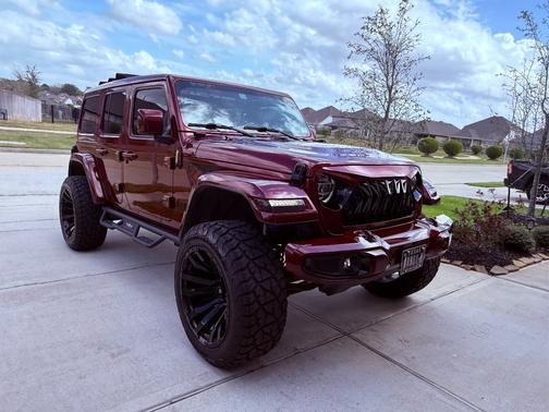2021 Jeep Wrangler Unlimited Sahara High Altitude