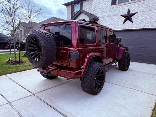 2021 Jeep Wrangler Unlimited Sahara High Altitude