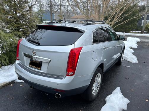 2010 Cadillac SRX Luxury Collection