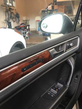2012 Volkswagen Touareg TDI Lux