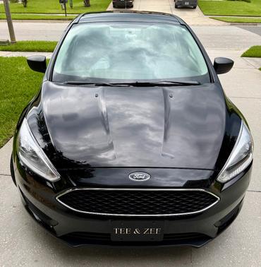 Black 2018 Ford Focus S