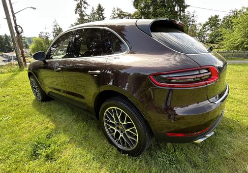 2016 Porsche Macan S