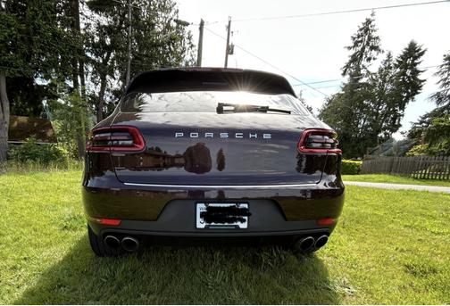 2016 Porsche Macan S