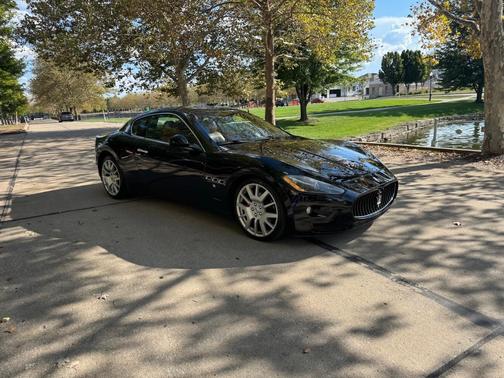 Black 2008 Maserati GranTurismo Base