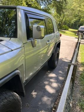 Silver 2007 Toyota FJ Cruiser Base