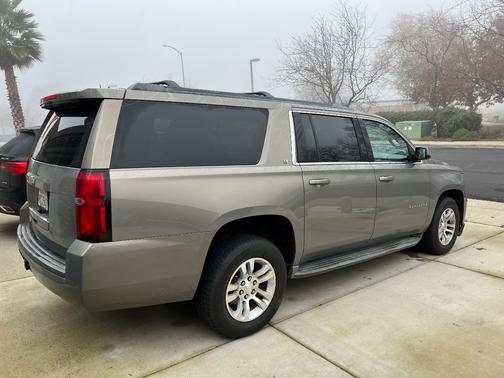 2018 Chevrolet Suburban LT