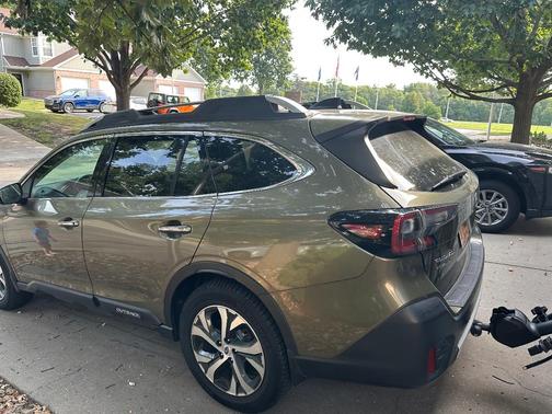 Green 2022 Subaru Outback Touring XT