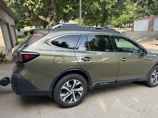 Green 2022 Subaru Outback Touring XT