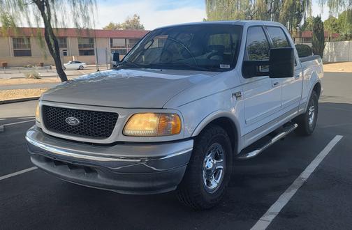 2002 Ford F-150 Lariat SuperCrew