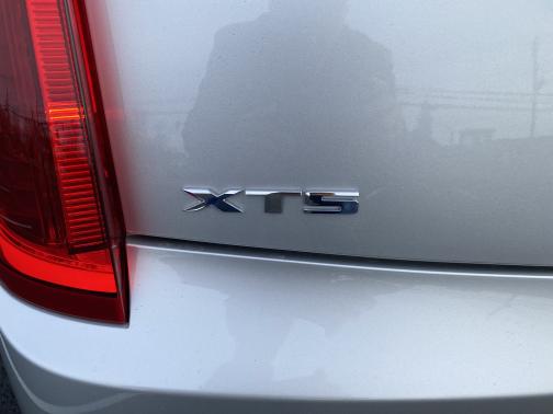 2014 Cadillac XTS Luxury