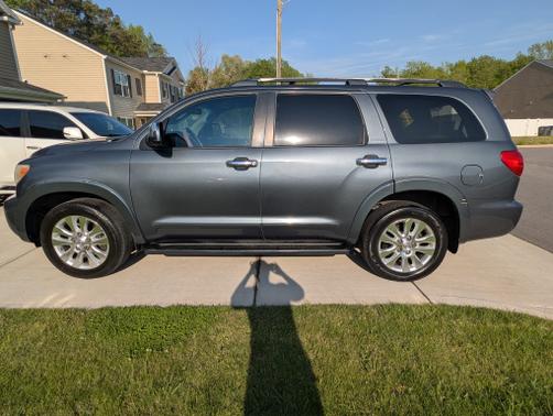 2008 Toyota Sequoia Platinum