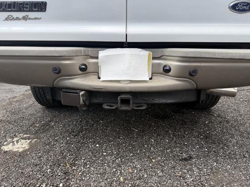 2004 Ford Excursion Eddie Bauer