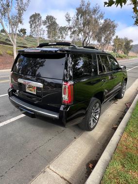 Black 2017 GMC Yukon Denali