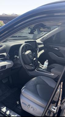 2021 Toyota Highlander Hybrid Platinum