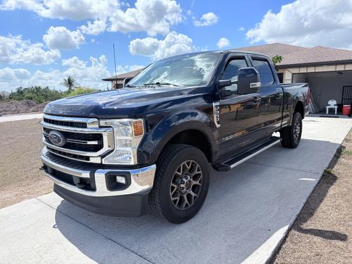 Blue 2022 Ford F-350 Lariat