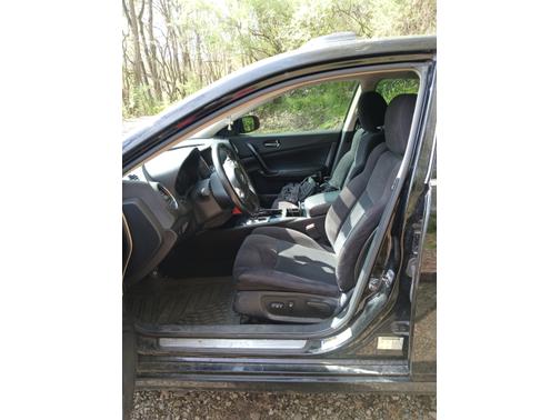 2010 Nissan Maxima S