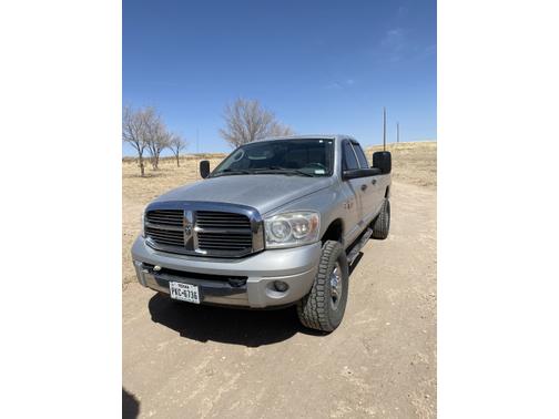 Photo 3 of 8 of 2008 Dodge Ram 3500 Laramie Quad Cab DRW