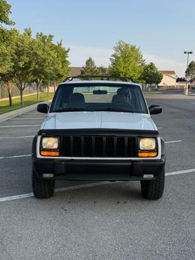 1997 Jeep Cherokee Sport 4WD