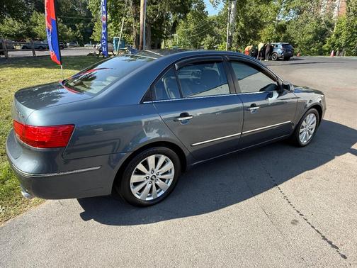 Blue 2009 Hyundai SONATA Limited