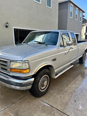 Silver 1992 Ford F-250 Custom SuperCab H/D
